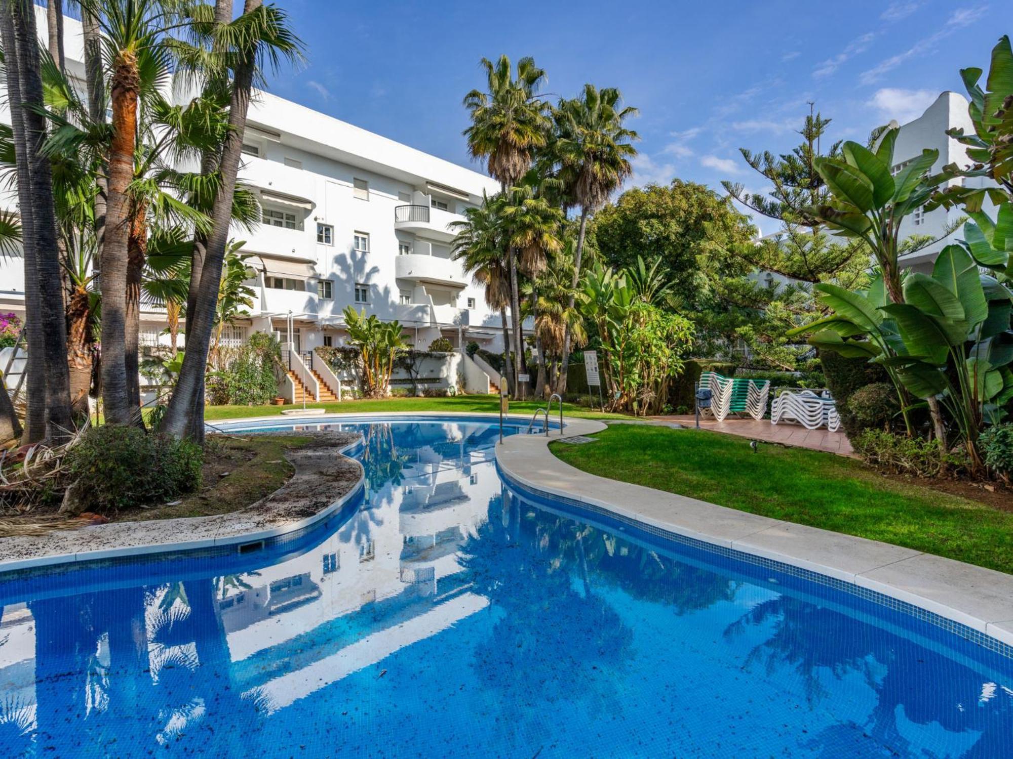 Real By Interhome Apartament Marbella